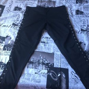 Zumba “shoelace” leggings